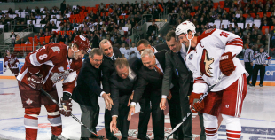 Foto Dinamo Rīga vs Phoenix Coyotes