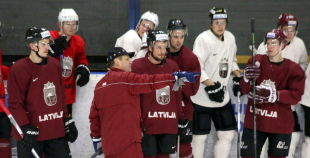 Latvijas izlases pirmais treniņš