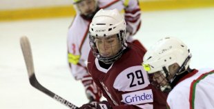 Latvijas U-17 izlase pirmajā spēlē pārspēj baltkrievus