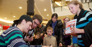 Latvijas hokeja izlases tikšanās ar līdzjutējiem "Spicē"