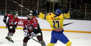 EHC: Latvija - Zviedrija 0:6
