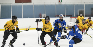 (U14) Rīgas HS meitenes - Hockey Planet