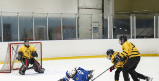 (U14) Rīgas HS meitenes - Hockey Planet