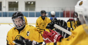 (U14) Rīgas HS meitenes - Hockey Planet