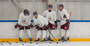 Latvijas izlases pirmais treniņš pirms "Deutschland Cup"
