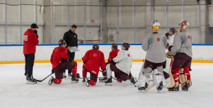 Latvijas izlases pirmais treniņš pirms "Deutschland Cup"