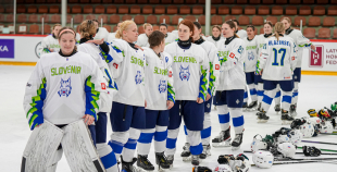 FOTO: SLO - POL 4:1
