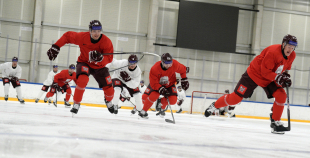 Latvijas hokeja izlases treniņš (04.11)