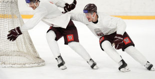 Latvijas hokeja izlases treniņš (04.11)