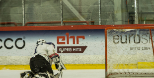 JAHL: "Prizma" - "Venta 2002" 7:4