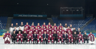 Latvijas hokeja izlase kopbilde un treniņš