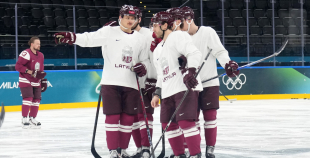 Latvijas hokeja izlase kopbilde un treniņš