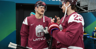 Latvijas hokeja izlase kopbilde un treniņš