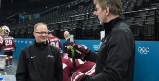 Latvijas hokeja izlase kopbilde un treniņš