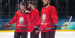 Latvijas hokeja izlase kopbilde un treniņš