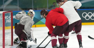 Latvijas hokeja izlase kopbilde un treniņš