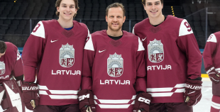 Latvijas hokeja izlase kopbilde un treniņš