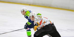 Virslīga: HK "Mogo" ar 8:2 apspēlē "Pārdaugavas" hokejistus