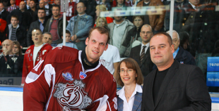 Foto Dinamo Rīga vs Phoenix Coyotes