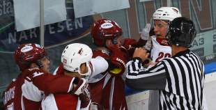 Foto Dinamo Rīga vs Phoenix Coyotes