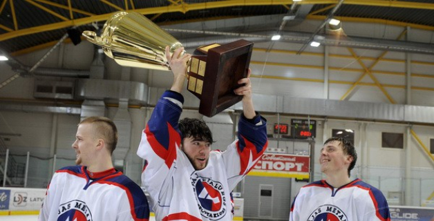 "Liepājas metalurgs" triumfē Latvijas čempionātā