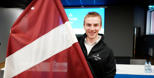 FOTO: Paziņo Latvijas izlases sastāvu un karognesēju Jaunatnes olimpiādei