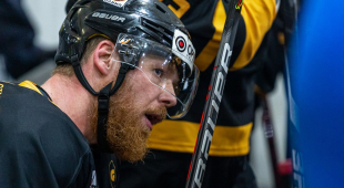 Jerofejevs par pārkāpumu pret Bajarunu diskvalificēts līdz sezonas beigām