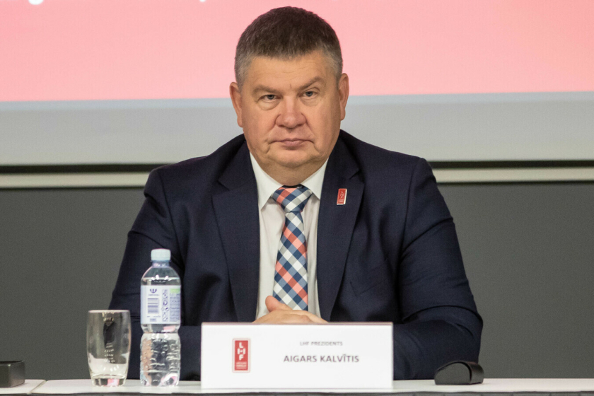 Aigars Kalvītis pārliecinoši ievēlēts par Latvijas Hokeja federācijas prezidentu