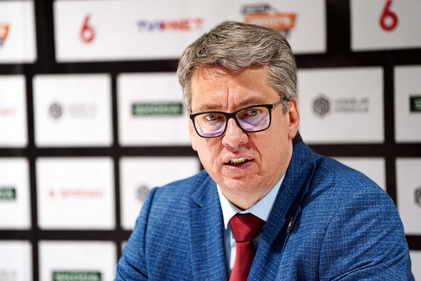 Harijs Vītoliņš turpinās vadīt Latvijas nacionālo hokeja izlasi