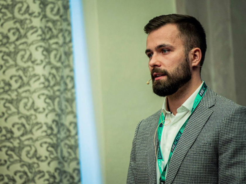 Jautājumi un atbildes ar jauno LHF ģenerālsekretāru Robertu Pļāvēju