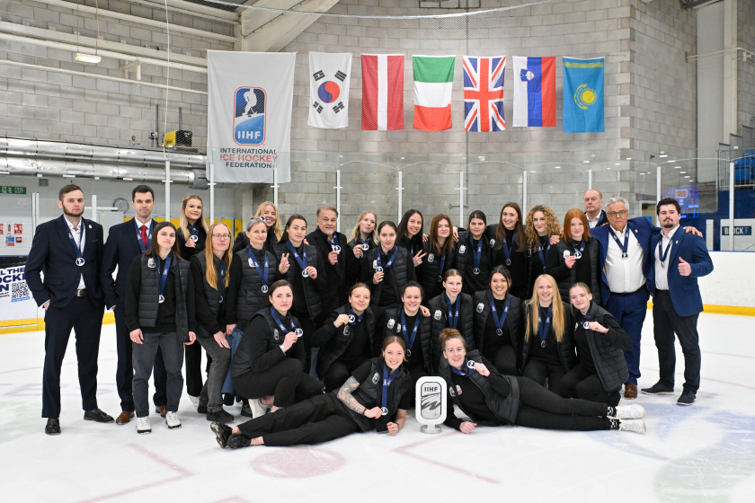 Latvijas sieviešu hokeja izlase uzsāk gatavošanos 2026.gada Pasaules čempionātam