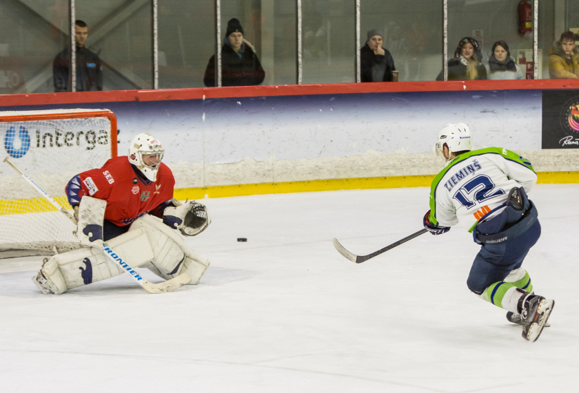 “MOGO” uzbrucējs Ziemiņš atzīts par OHL mēneša labāko spēlētāju