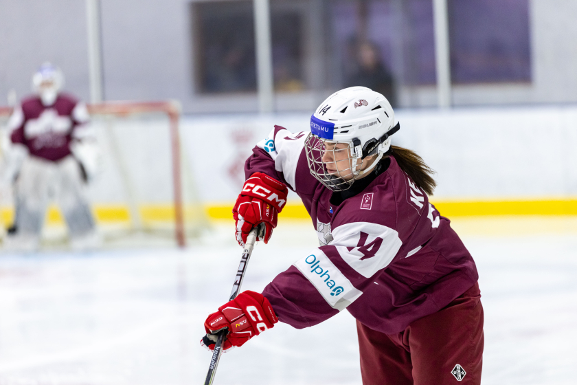 Pasaules čempionātu sieviešu izlase noslēdz ar neveiksmi pret turnīra uzvarētājā