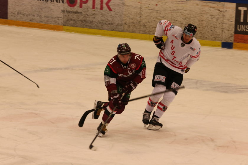 Roberts Bukarts par savu pirmo spēli izlasē: Debija valstsvienībā man deva papildus motivāciju 