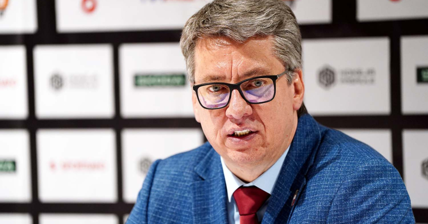 Harijs Vītoliņš turpinās vadīt Latvijas nacionālo hokeja izlasi