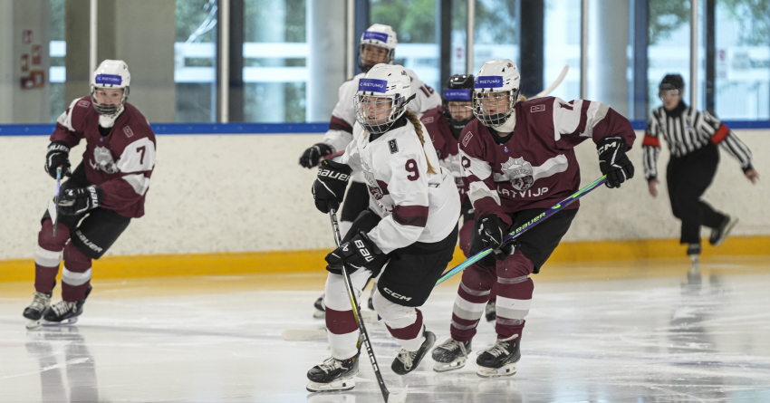Latvian U-18 women's national team candidates play each other's game