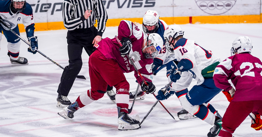 Latvijas U-18 izlase pārbaudes spēļu sērijā Jelgavā divreiz uzvar Norvēģiju